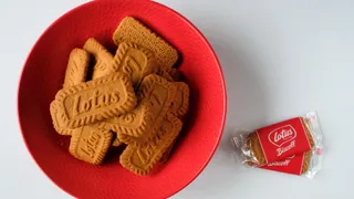 Biscoff maker's EU red and white colour mark crumbles