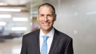Paul, Weiss finds appellate ‘star’ to lead Supreme Court practice